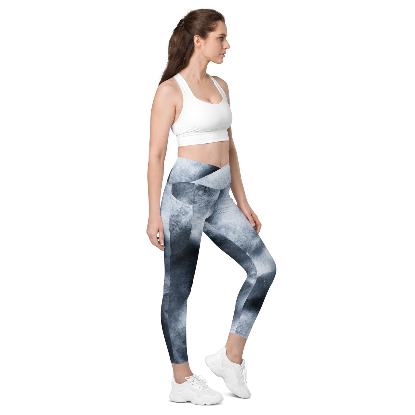 Crossover leggings with pockets